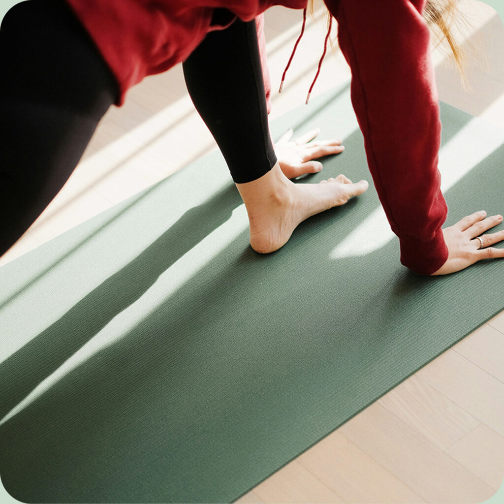 Cours de yoga et danse pour adultes avec Kiddo Sports